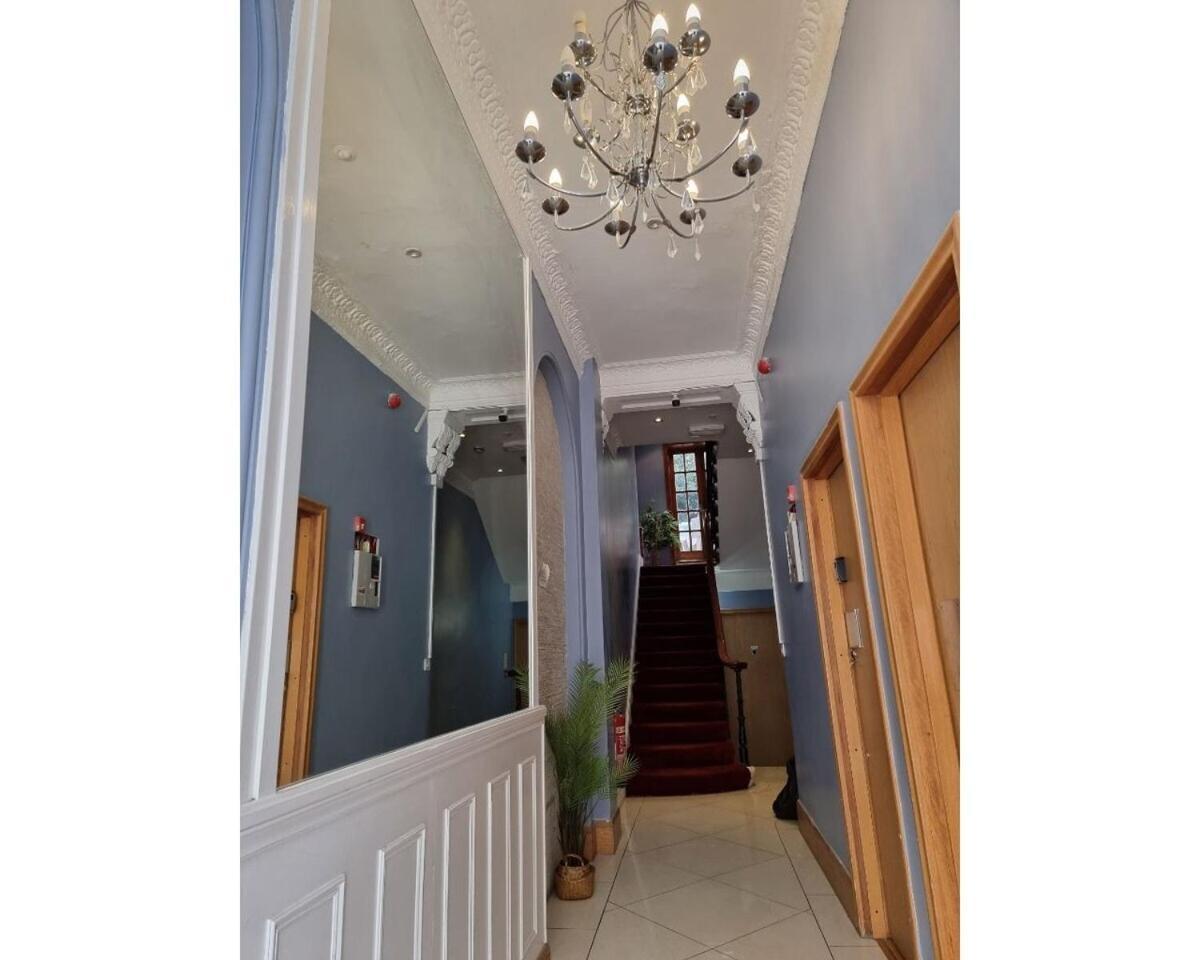 F304-Lovely 3Rd Flr Studio Fits 2 Near Hyde Park London Bagian luar foto